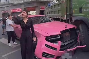 大貨車撞勞斯萊斯後續：疑似造假，原本是撞車，如今成「翻車」？