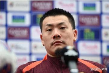 熱血!王大雷半場更衣室訓話:巴林並非不可戰勝 下半場一定要進球!