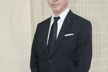 TVB「天選敗家子」鄧兆尊罕見做運動,譚詠麟發文稱稀客,最窮時只有1億