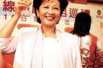 離婚後秘戀年下男十多年！薛家燕自認未打算結婚：我都已經絕經啦