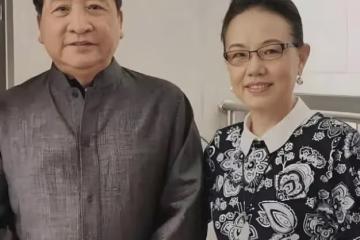74歲姜昆現狀:與妻子成兄妹,繼子讓他落淚,愧對大齡單身女兒