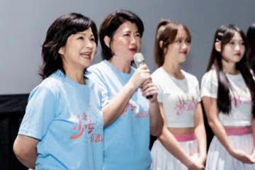 嚴藝文突感觸眼淚潰堤! 楊貴媚見一幕也心疼哭了:無法想像
