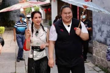 李若彤稱奧運冠軍李雯雯是其侄女，關係讓人羨慕，如今已成忘年交