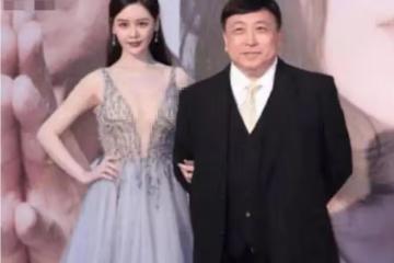 王晶隱瞞多年老婆長啥樣？容貌美過邱淑貞，網友：人生贏家