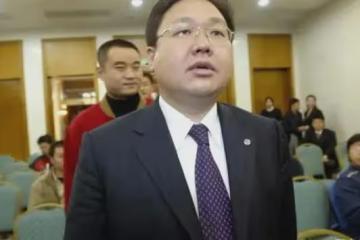 億萬富豪徐明：病死獄中將近9年，明星妻子田海蓉和女兒過得怎樣