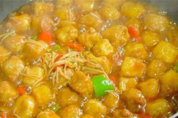 愛吃豆腐不會做？教你快手做法，豆腐不碎又入味，沒肉也能吃得香
