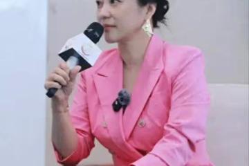 郝蕾近照暴瘦20斤顏值回春！46歲的她美得讓人窒息
