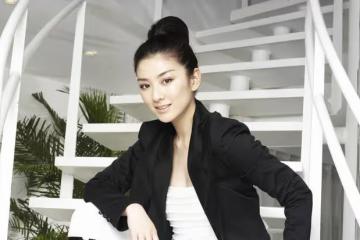 黃奕獲「年度十大公益人物」，善良之舉獲贊，經歷坎坷仍堅守初心