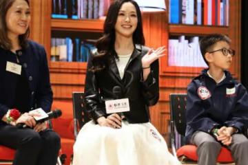 性博士變人生導師！30歲港姐現身中學分享書籍！回應無劇拍被TVB冷落