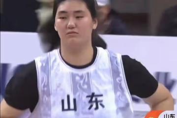女姚明!2米23張子宇狂砍44分13板,率山東隊24分大勝江蘇晉級決賽