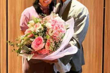 霍啟剛3子女母親節給郭晶晶獻花，霍啟山表白朱玲玲，38歲仍未婚