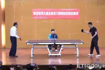 馬龍到文化大學秀球技！得知台灣12強奪冠「想體驗打棒球」