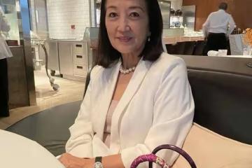 73歲馬海倫完成10k馬拉松,超越周潤發紀錄,夫家顯赫,家底豐厚