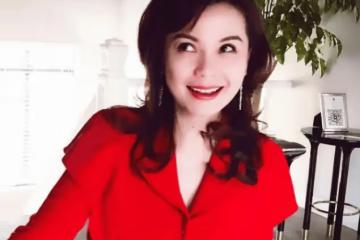 著名歌手周冰倩:27歲爆紅,37歲高齡產子,離婚多年與前夫成朋友