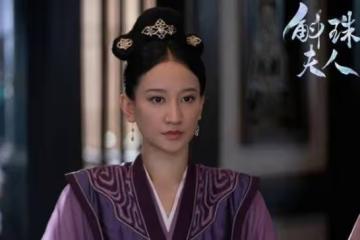 因和李小冉長的太像,導致她遇到了很多的困擾,但這也促使了她成為演員