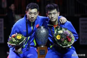 許昕談握手被領導略過：領導確實有點緊張 後來他找我補握手更尷尬