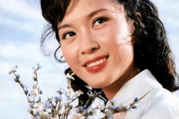 方舒:七年婚約背叛夫,小十歲戀情屠洪剛,八年遭人插足悔當初