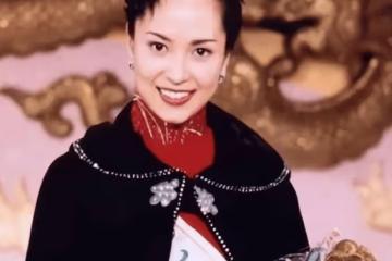 她嫁入豪門與父母反目，結婚27年生2子1女，依然被丈夫掃地出門