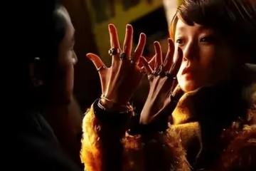52歲馬伊琍曝光：從管虎到文章，兩段情最後都輸給小三，如今封后逆襲，網友：終於熬出頭！