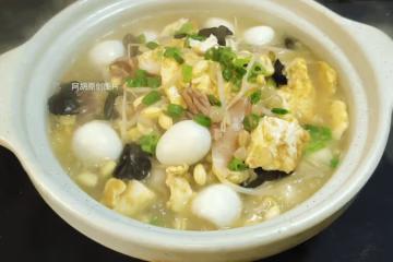 冬天最喜歡這一鍋出,比大魚大肉搶手!便宜實惠、有湯有菜又鮮潤,一鍋下肚暖和一整天