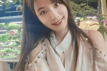 不顧父母反對，嫁大21歲的馬景濤，離婚7年後，吳佳尼活出了自己