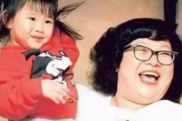 沈殿霞之女鄭欣宜:我早逝的母親,我再婚的父親,讀懂親情淚滿流