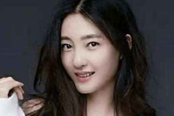 王麗坤與喬振宇同居8年,把最好的青春都給了他,他卻轉身與別人結婚