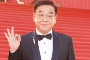 丁克宣言成笑話?爾冬升騙妻子丁克卻跟情人生娃8年,如今寵女成狂的真相!