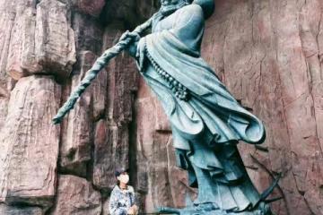 知名港女星舊愛近況曝光！出獄後享奢侈生活，腕錶超百萬惹人羨