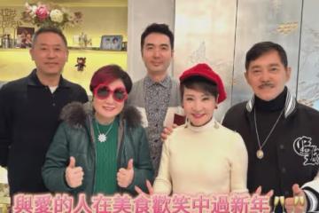 謝賢前妻跟老公在豪宅慶祝新年，唐鶴德罕見露面，雙鬢斑白氣質儒雅