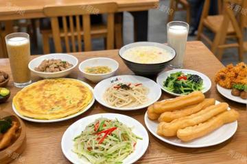 早上是養肝黃金期，建議：吃3種早餐，幫助代謝，調養肝臟更健康