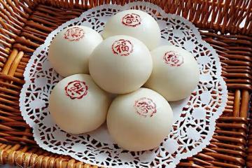 又美又暄軟的——豆沙包!