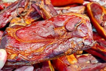 保存臘肉，放冰箱凍是大錯！教你2招，放1年都不會壞，真實用！