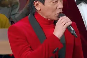 陳小春一家拜年照曝光,應采兒將小兒子當女兒養?越來越像爸爸