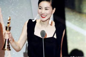 18歲李嫣在李亞鵬家過年，爸爸年初二回娘家後，李嫣去找媽媽王菲