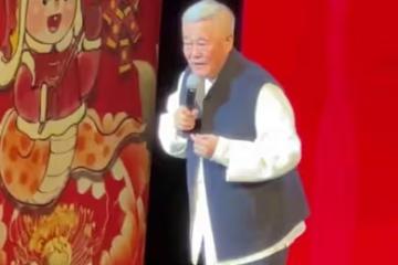趙本山帶徒弟到國外演出，小瀋陽沒去，台下爆滿，清一色中國面孔