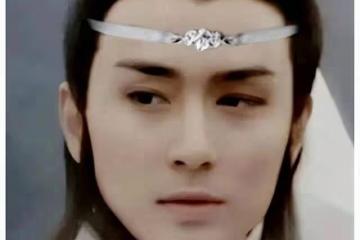 TVB「花無缺」街頭照曝光，住5000尺豪宅，與妻子經營餐廳獲好評