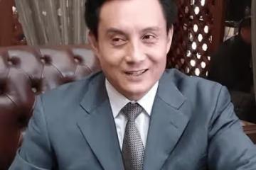 「白龍馬」王伯昭：因拍戲被謝霆鋒打成重傷，如今在街頭賣滷肉為生