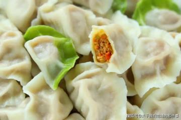 調餃子肉餡，要牢牢記住「2放2不放」，餃子鮮嫩多汁，噴香好吃