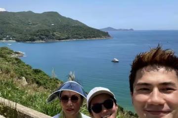 汪明荃忙到元宵節仍有人拜年,與TVB「金童玉女」合影被指黑面?