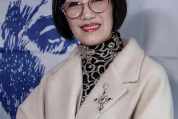 TVB老戲骨離巢內幕曝光,妻子證實,正在學習直播帶貨