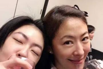 大S閨蜜透露了大S告別會現場情況，其中倆細節顯得汪小菲有些無辜
