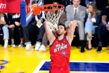 NBA全明星賽：哈登+庫裡帶隊奪冠！詹姆斯輪休，庫里勇奪MVP！