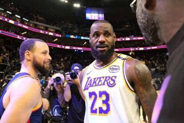 14勝0負，帶隊聯盟第一！NBA最無私的超巨，你終於看到總冠軍希望