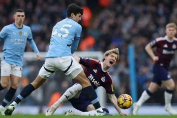一場4-0，讓曼城重返英超前4！門將送助攻創歷史，7500萬新援戴帽
