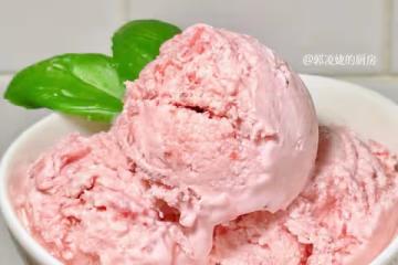 🍓僅需三種原料的草莓冰淇淋！