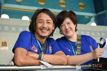 前TVB演員黃澤鋒再當爸爸!58歲太太宣布懷二胎
