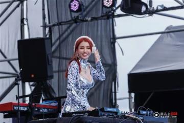 美女DJ超凶戰袍炸場!攜男星合體掀高潮 嗨爆台東東浪嘉年華