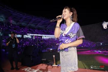 獨家/天后遭啦啦隊女神拒絕合唱!本人急道歉「下一句」讓她冷汗直流