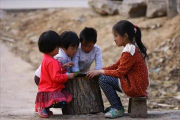 30年前，親生父母把年僅5歲的我送人，如今無人養老時卻想到了我